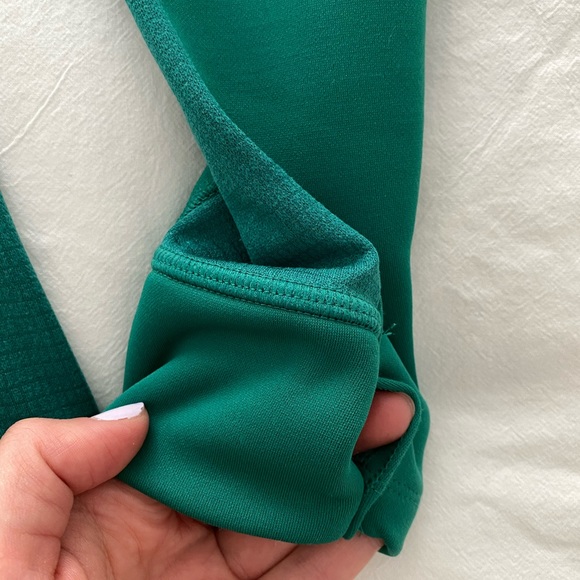 North Face Fleece Jacket - Picture 3 of 6